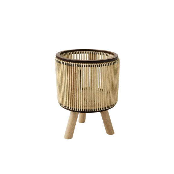 CANDELABRO CON PATAS 24...